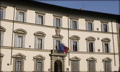 Immagine: foto di fronte del Palazzo Strozzi Sacrati